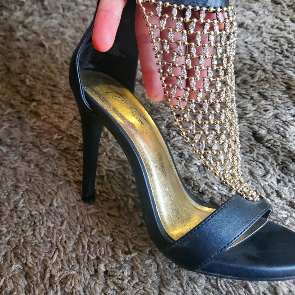 Thalia sodi heels